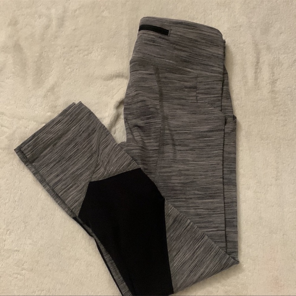Lululemon size 4 legging